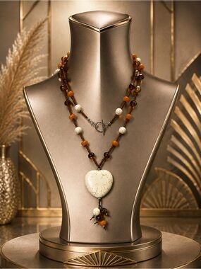 🆕😍Handcrafted Howlite Heart Pendant Layered Beaded Necklace - Amber & Cream